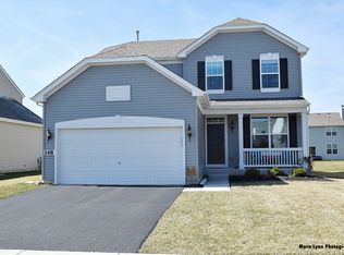 148 Reston Ln, Gilberts, IL 60136