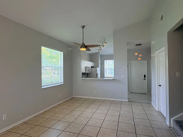 3619 Pine Oak Cir #108 — Photo 5