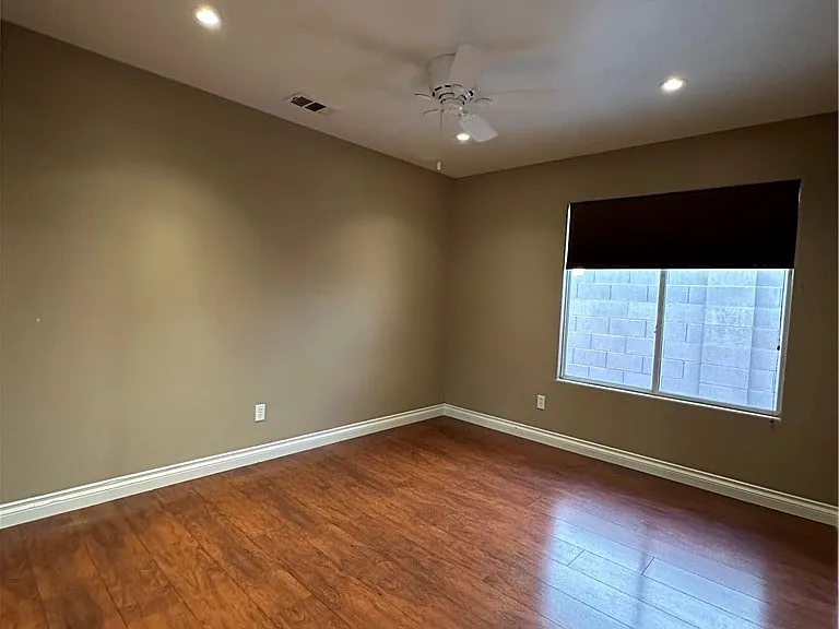 1515 Emerald Peak Ave — Photo 19