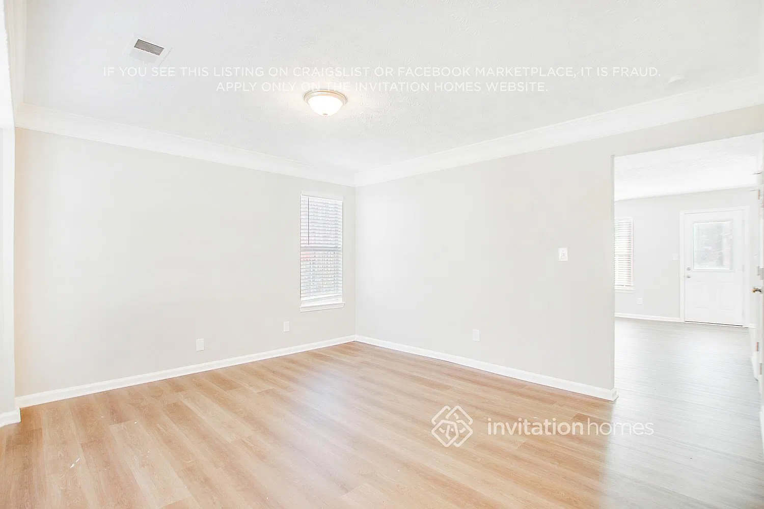 5757 Shadow Creek Dr Lithonia, GA 30058 — Photo 4