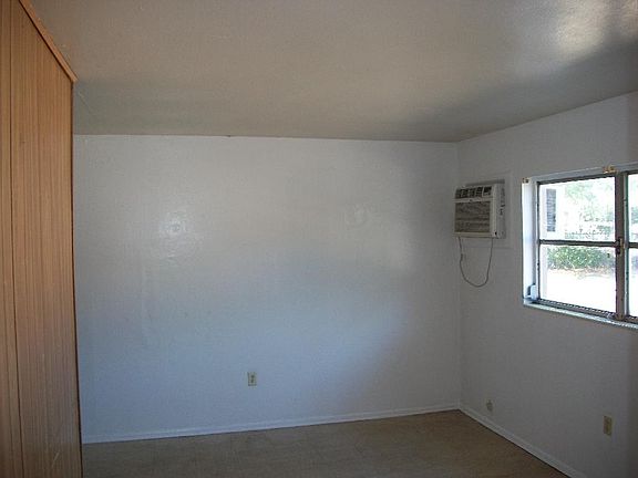 5th image of 9610 N 10th St APT A