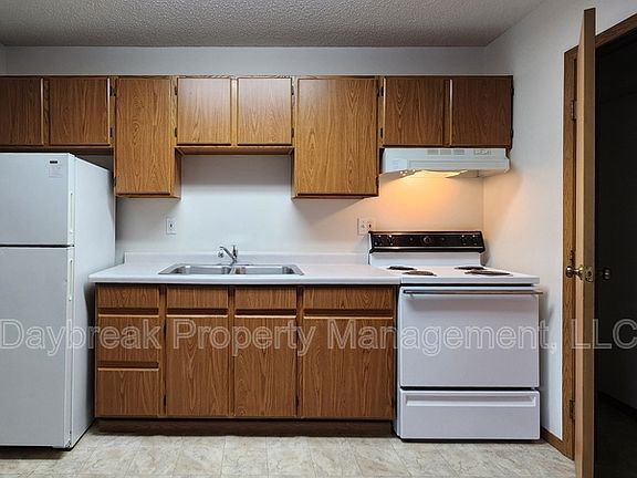 4th image of 1315 34th Street Cir S #104