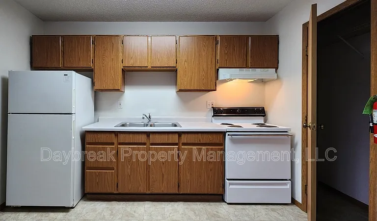 1315 34th Street Cir S #104 — Photo 4
