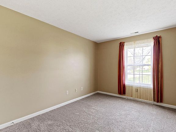 5th image of 12979 Longleaf Ln