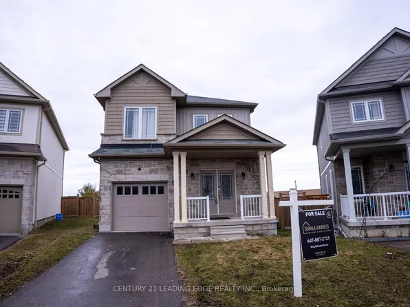 27 Mantz Cres, Whitby, ON L1R 0L3