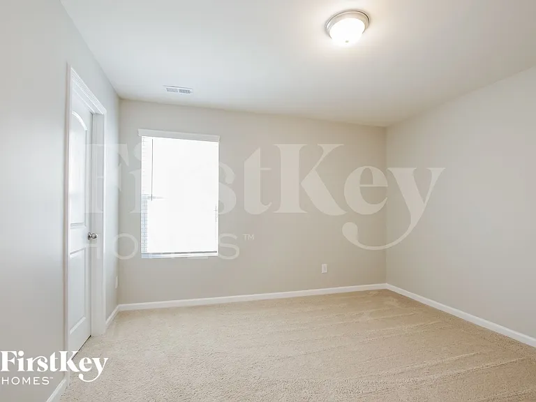 15025 Cordelia Dr — Photo 13