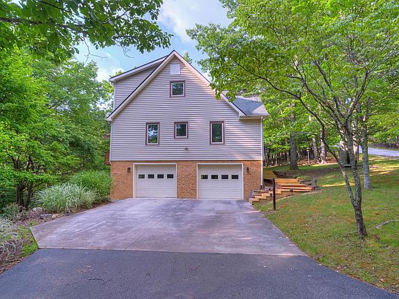 4th image of 4731 Susannah Dr