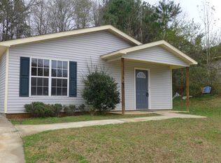 1591 Worthy Pl, Alexander City, AL 35010