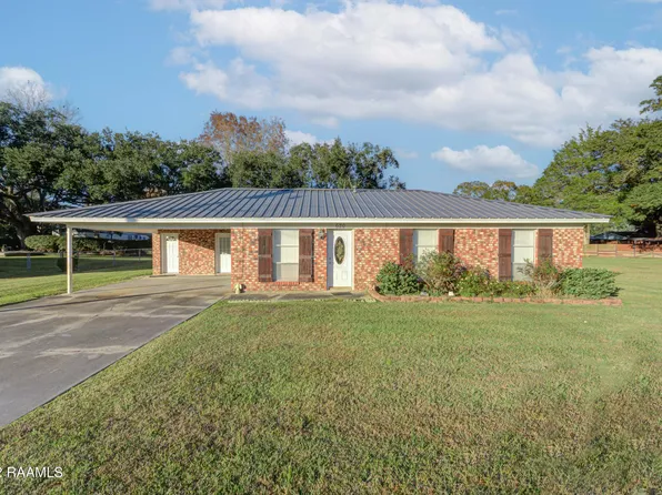 620 N Shireview Cir, Abbeville, LA 70510