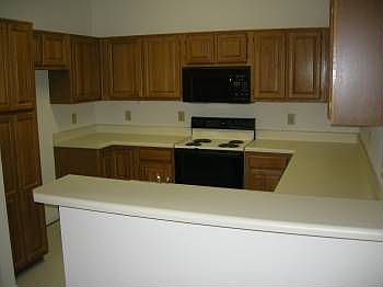 5th image of 1282 Lake Dr