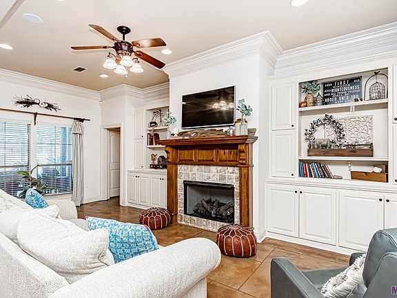5th image of 8475 Ormand Dr