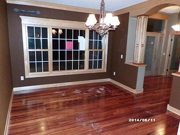 2nd image of 10599 Sanctuary Dr NE