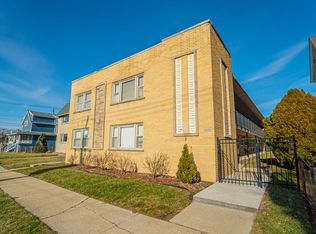 2336 Union St APT 4, Blue Island, IL 60406