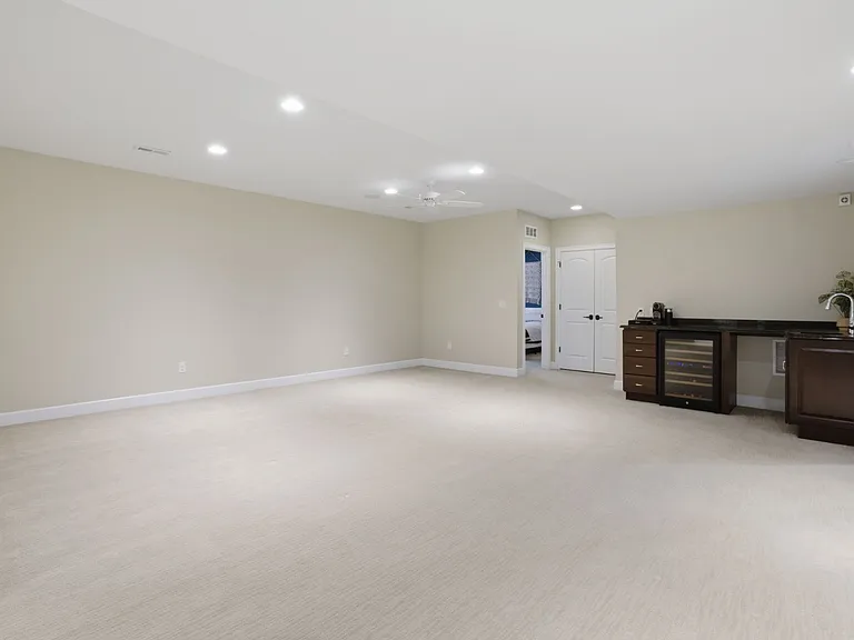 79 Sheldon Ave — Photo 20