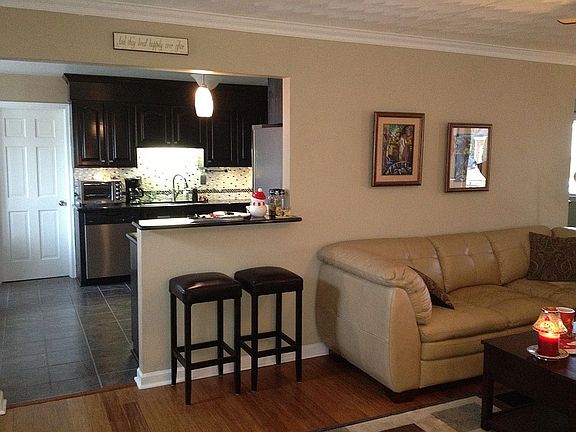 5th image of 1212 Wormington Dr