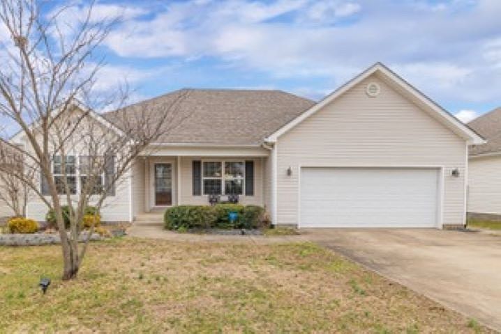 1st image of 415 White Dogwood Dr