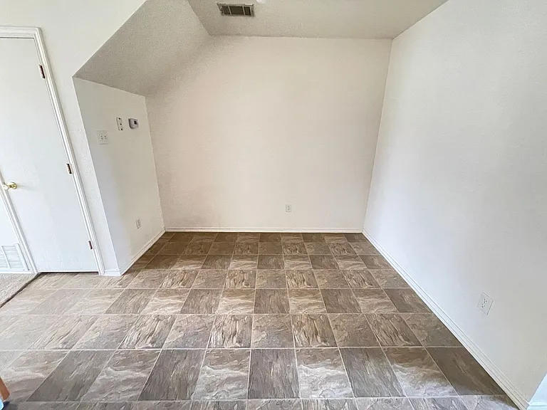 4411 Jeff Scott — Photo 5