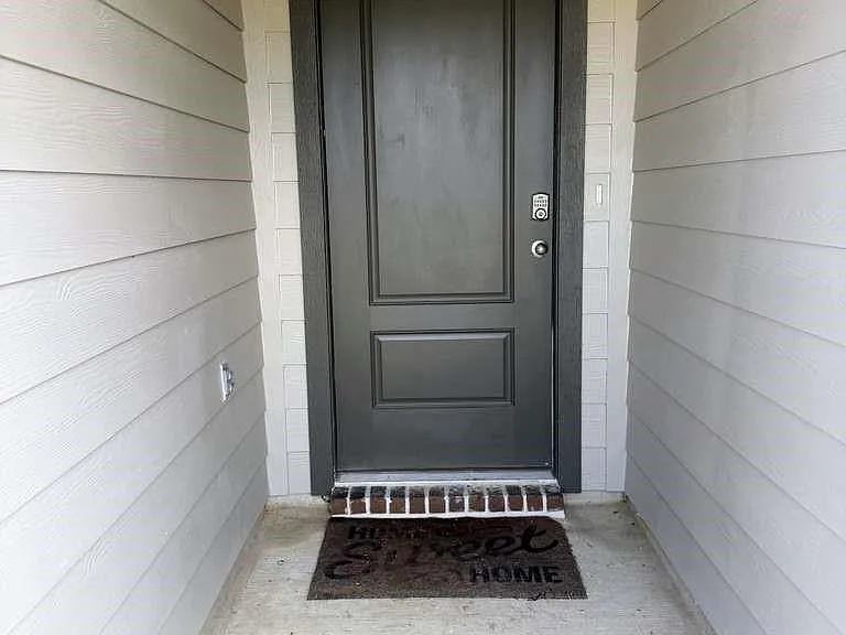 9042 Shady Cabana Way — Photo 4
