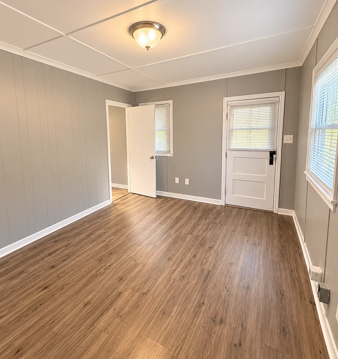 3 bed, 1050 sqft, $1,195 — Photo 4