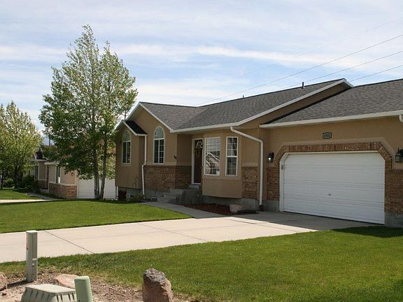 4th image of 4951 W Mountain Laurel Ln
