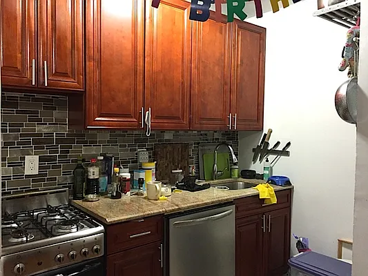 Rented by City Apt Group LLC | media 18
