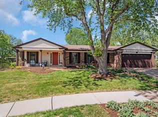 2279 Crestroyal Ct, Saint Louis, MO 63131