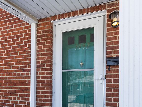 3rd image of 3932 Berger Ave