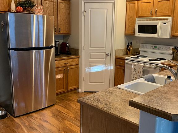 Spacious kitchen