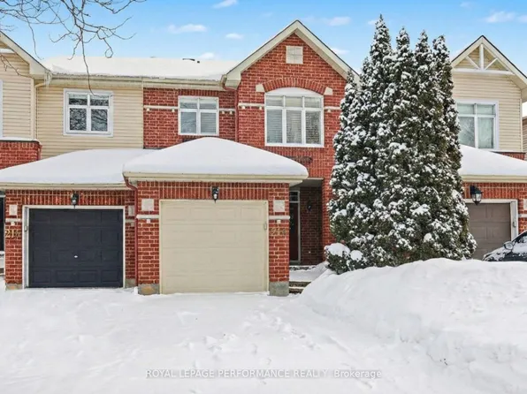 214 Windhurst Dr, Ottawa, ON K2G 6H9