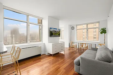 1760 Second Avenue, #18C