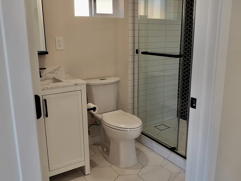 5044 Loleta Ave — Photo 6