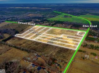 11 Sewell Rd, Hawkinsville, GA 31036