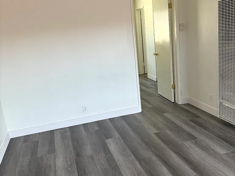 7358 Neo St #F — Photo 2
