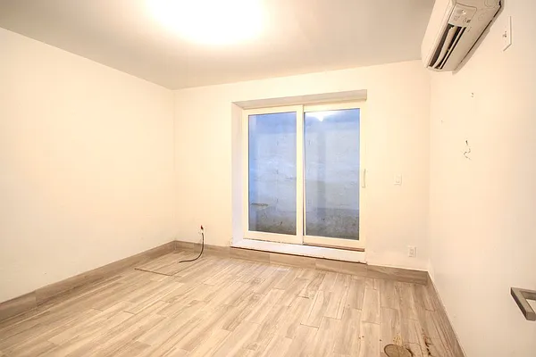 Rented by JW Real Estate Services LLC | media 9