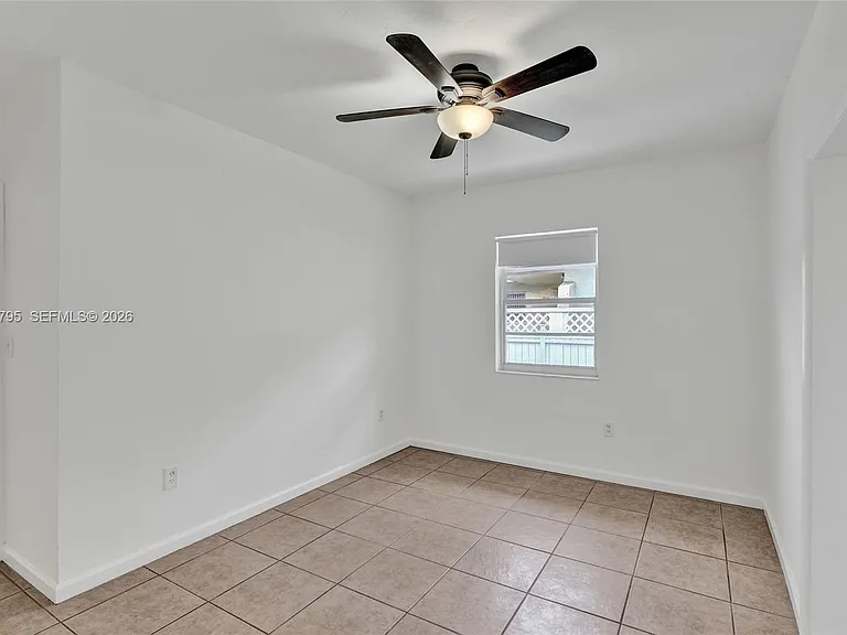 2920 SW 3rd St #2920 — Photo 13
