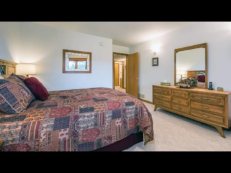 130 Alpine Dr — Photo 7