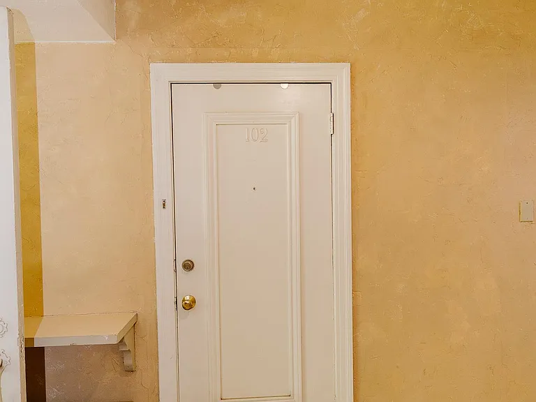 3506 Enfield Rd #102 — Photo 18