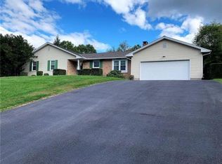 578 Graystone Dr, Cherryville, PA 18035