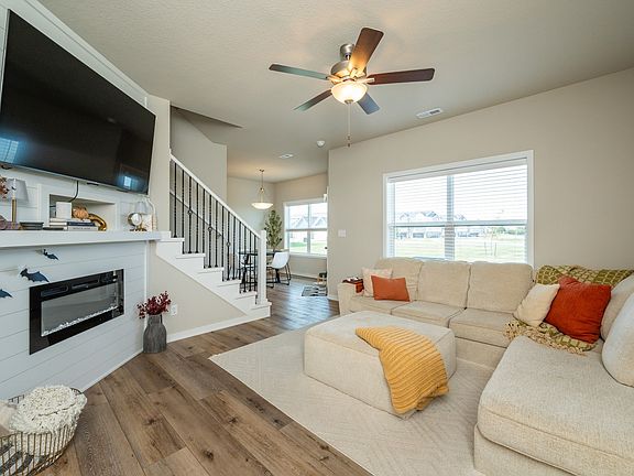 5th image of 3344 NW Stratford Ln