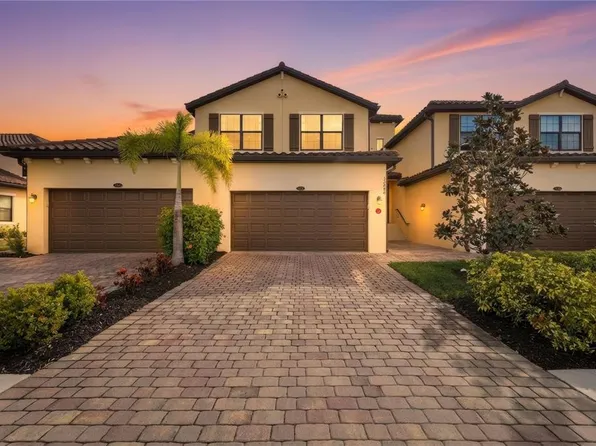 12490 Ghiberti Cir Unit 201, Venice, FL 34293