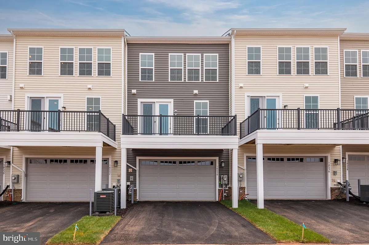 Building Photo - 14534 Alsace Ln