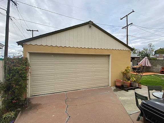 2nd image of 6301 Palm Ave