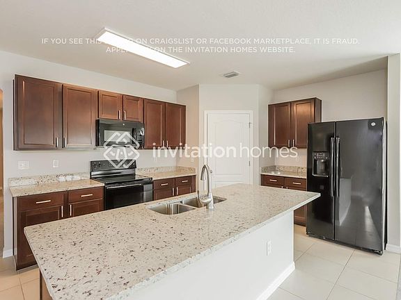 5th image of 3303 San Moise Pl