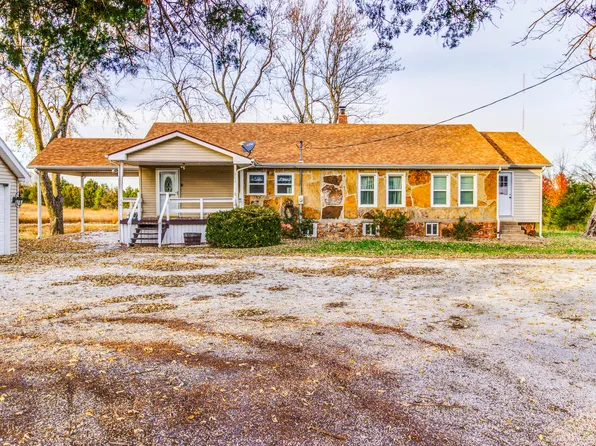 8633 County Lane 186, Carthage, MO 64836