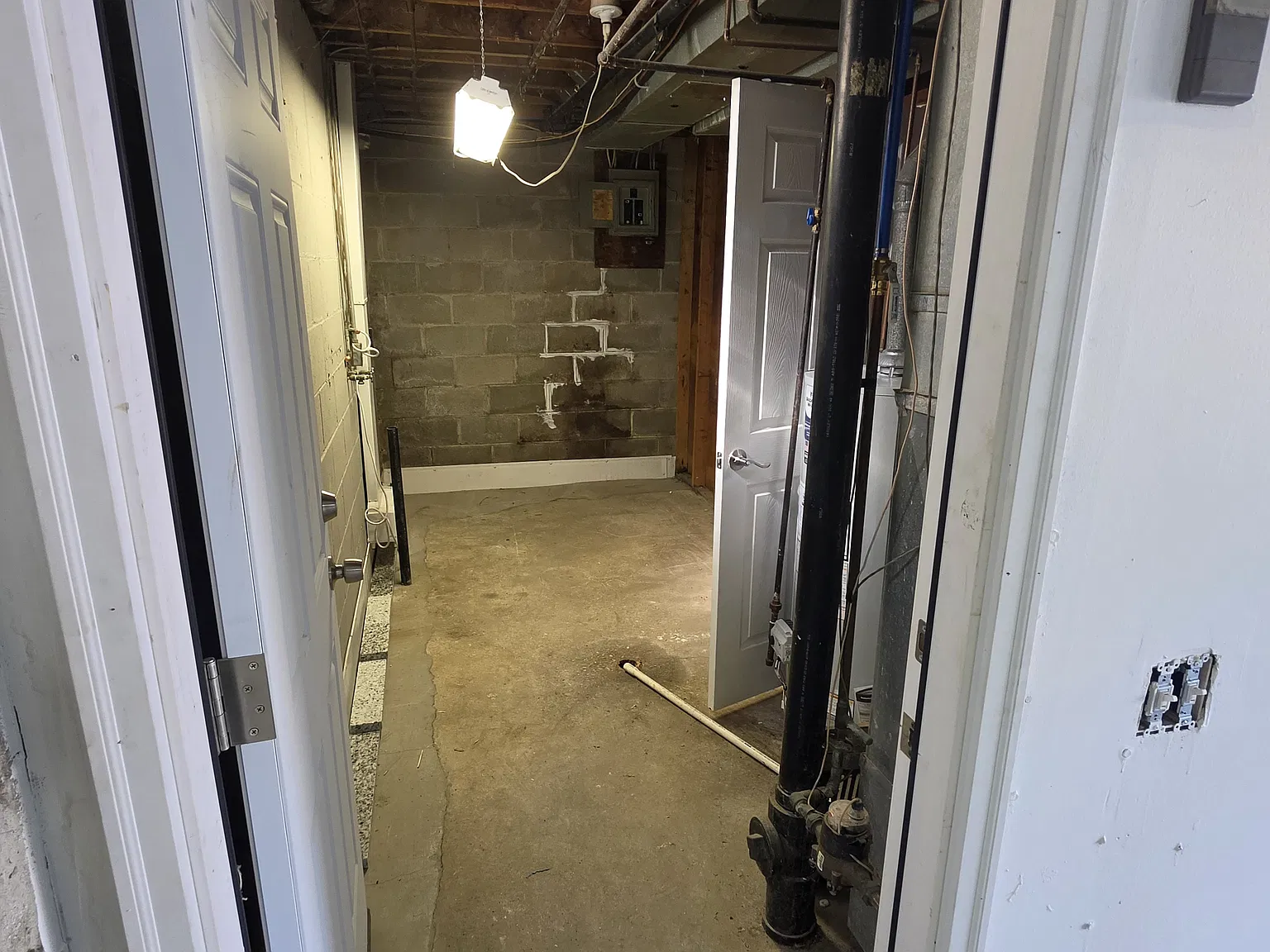 3853 Mollane St NW — Photo 3