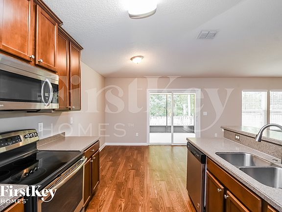 5th image of 10881 Dunnotar Rd