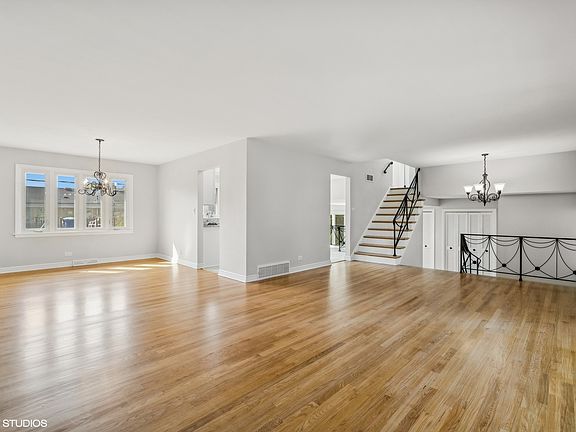 5th image of 5646 N Courtland Ave
