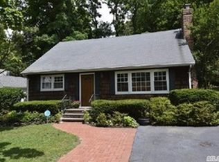 56 Waterside Rd, Northport, NY 11768