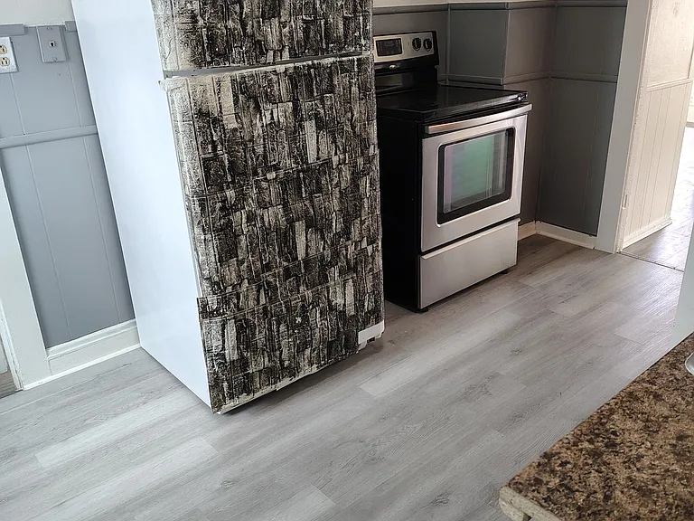 415 1/2 Brownell Ave — Photo 20