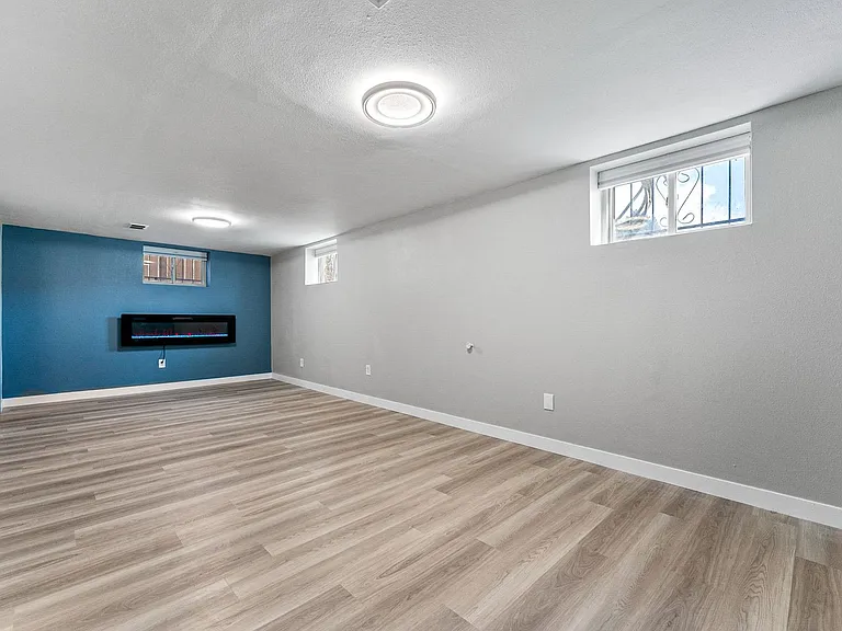 3191 W Bails Pl #1/2 — Photo 3